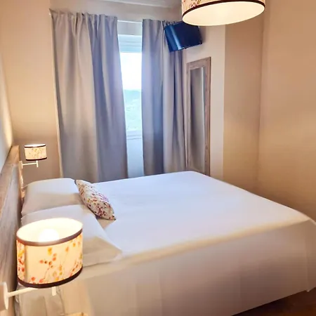 Apartment Da Arturo E Maruca Con 3 Vellano
